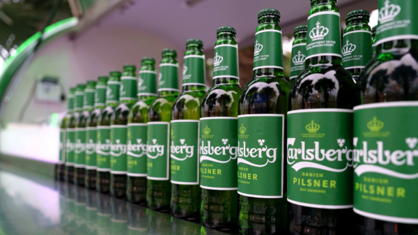 Carlsberg Premium Lager Beer in Bottles and Cans – Wholesale Export